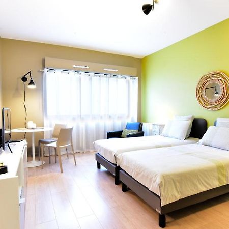 Le Petit Semaphore Apartment ลาโรแชล ภายนอก รูปภาพ